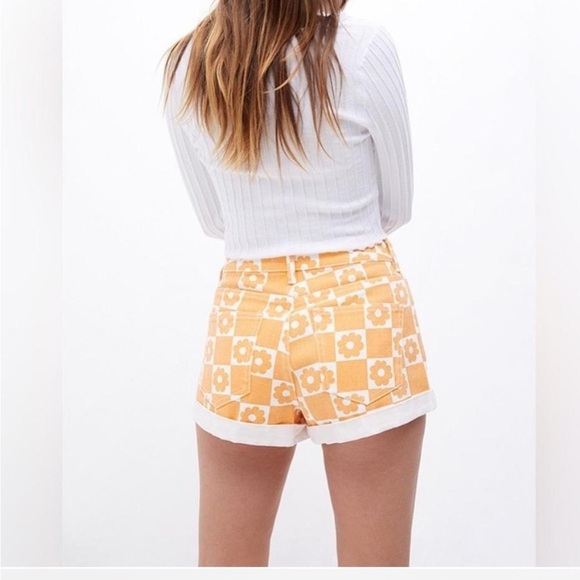 Orange PACSUN shorts - Picture 2 of 7